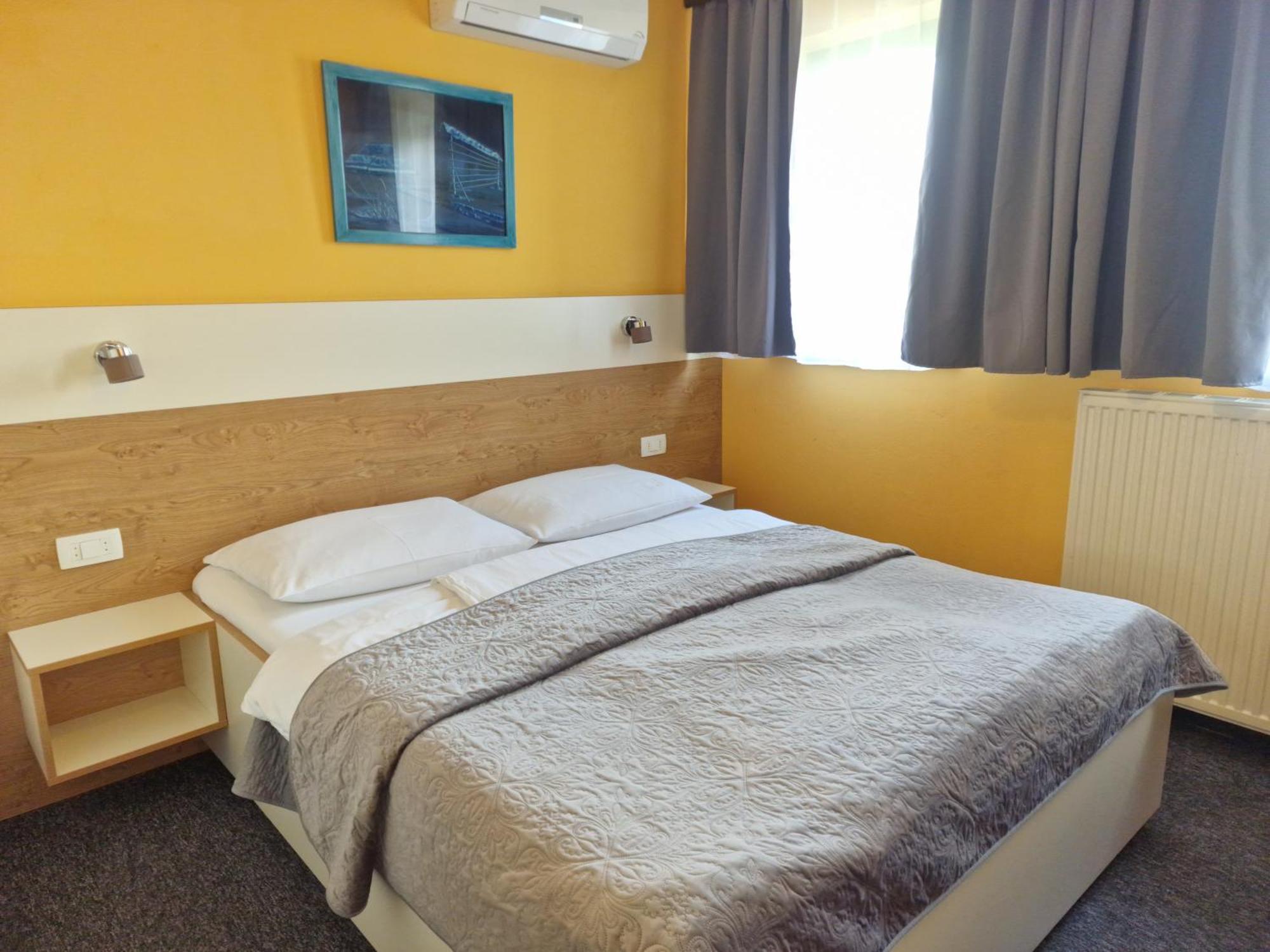Pri Storklji Hotel Moravske-Toplice Eksteriør billede