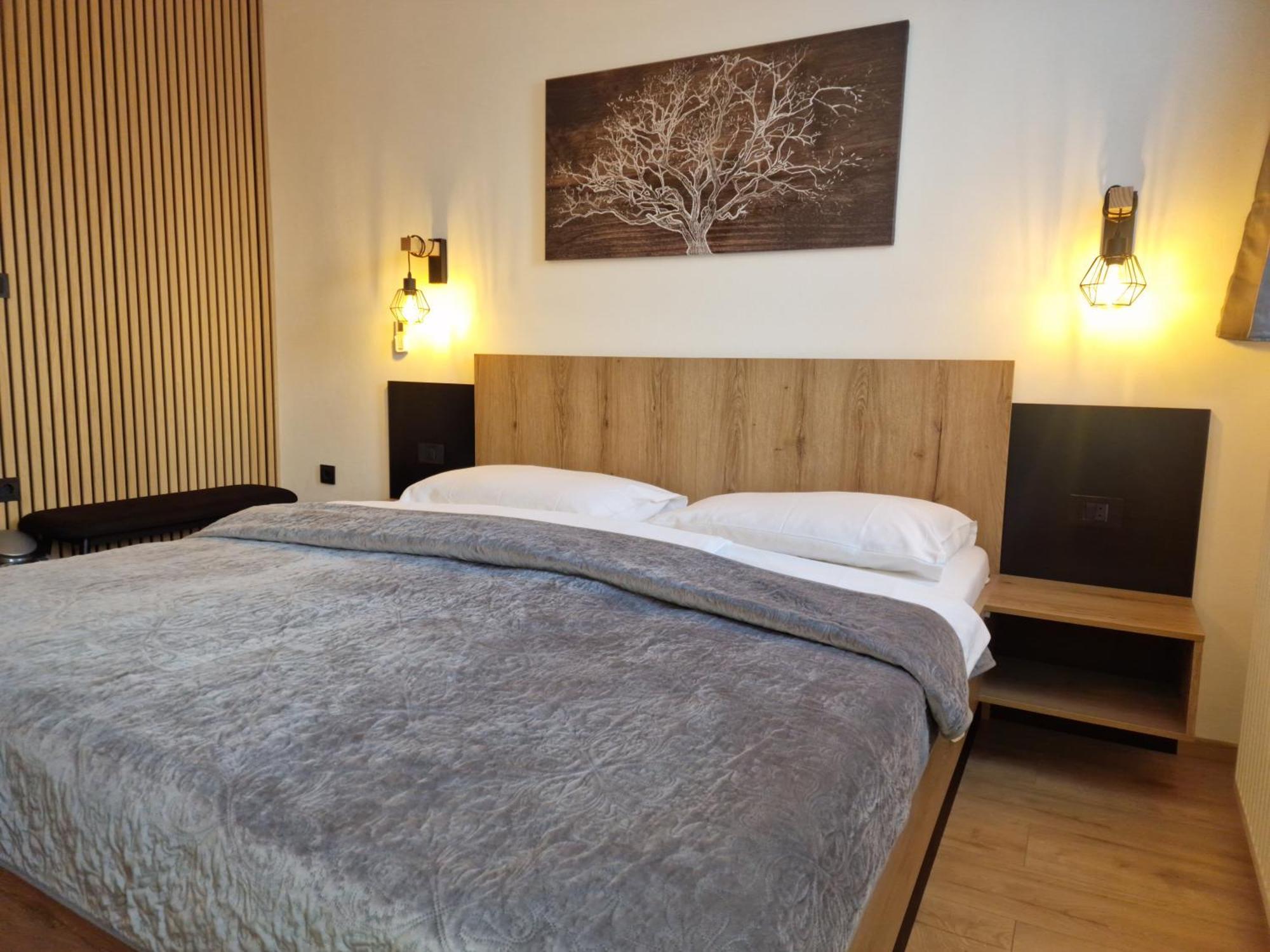 Pri Storklji Hotel Moravske-Toplice Eksteriør billede