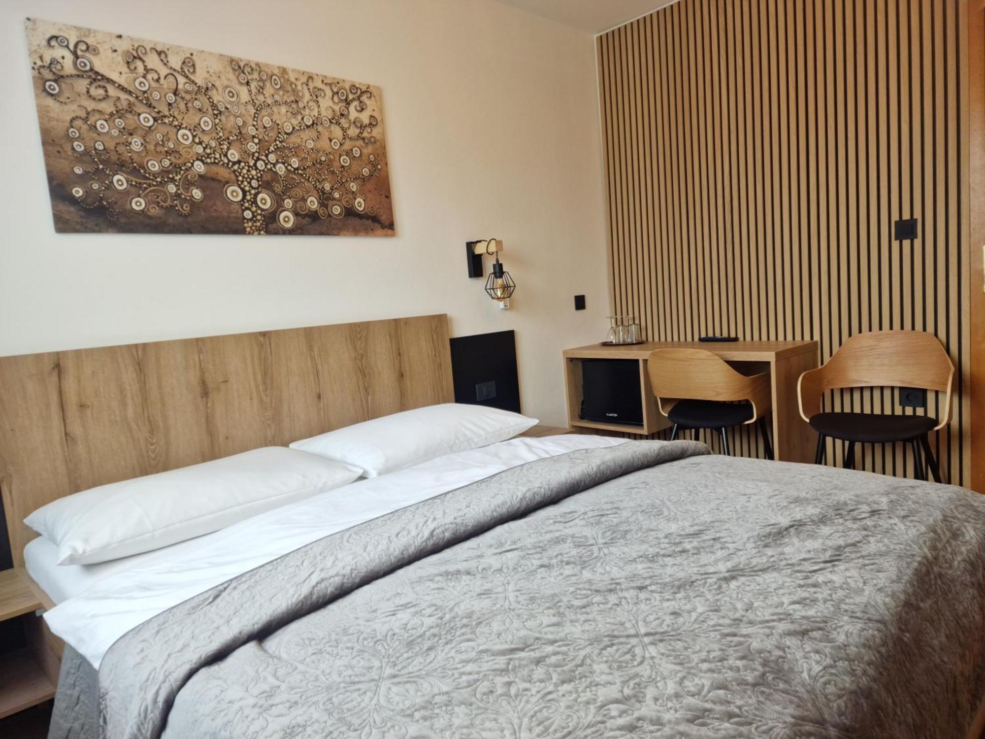 Pri Storklji Hotel Moravske-Toplice Eksteriør billede