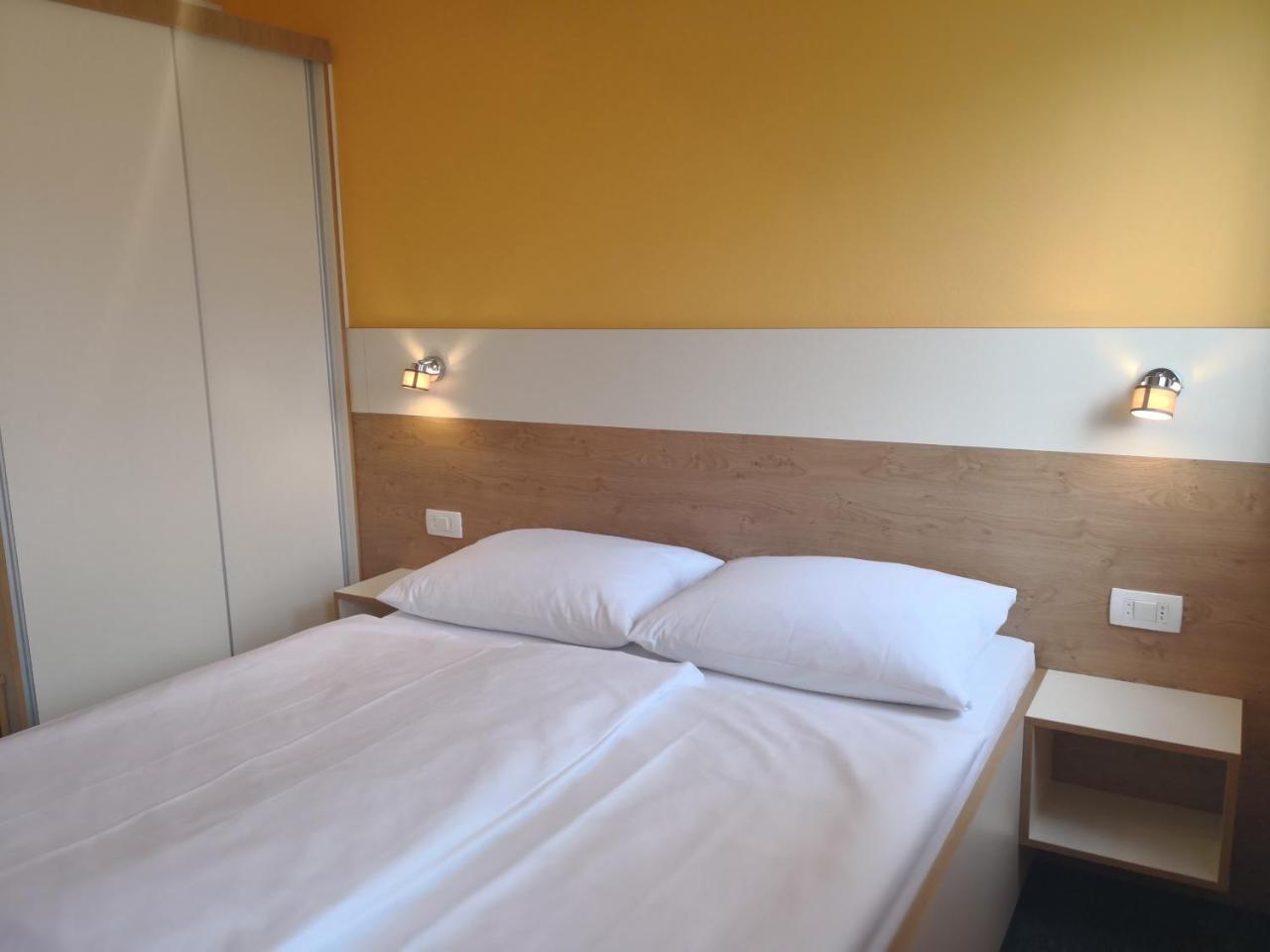 Pri Storklji Hotel Moravske-Toplice Eksteriør billede