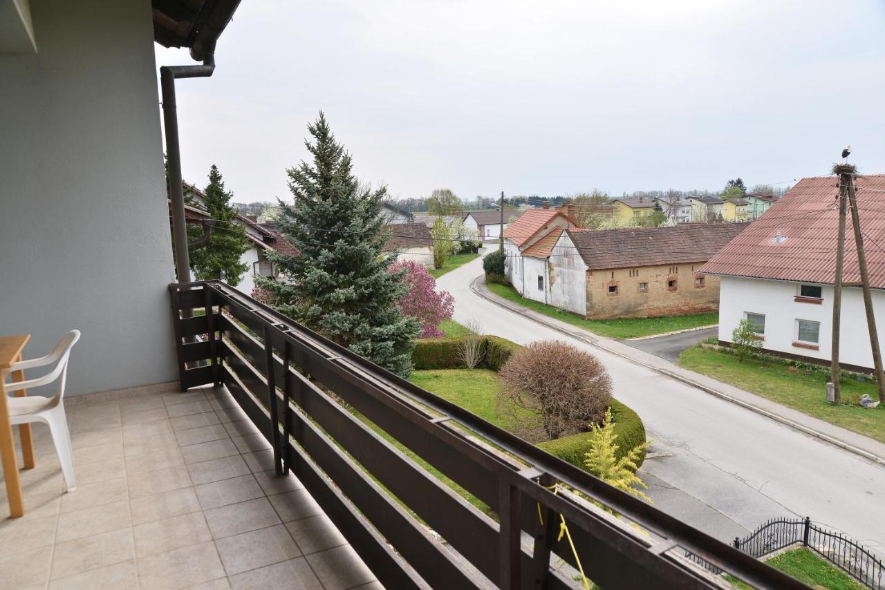 Pri Storklji Hotel Moravske-Toplice Eksteriør billede