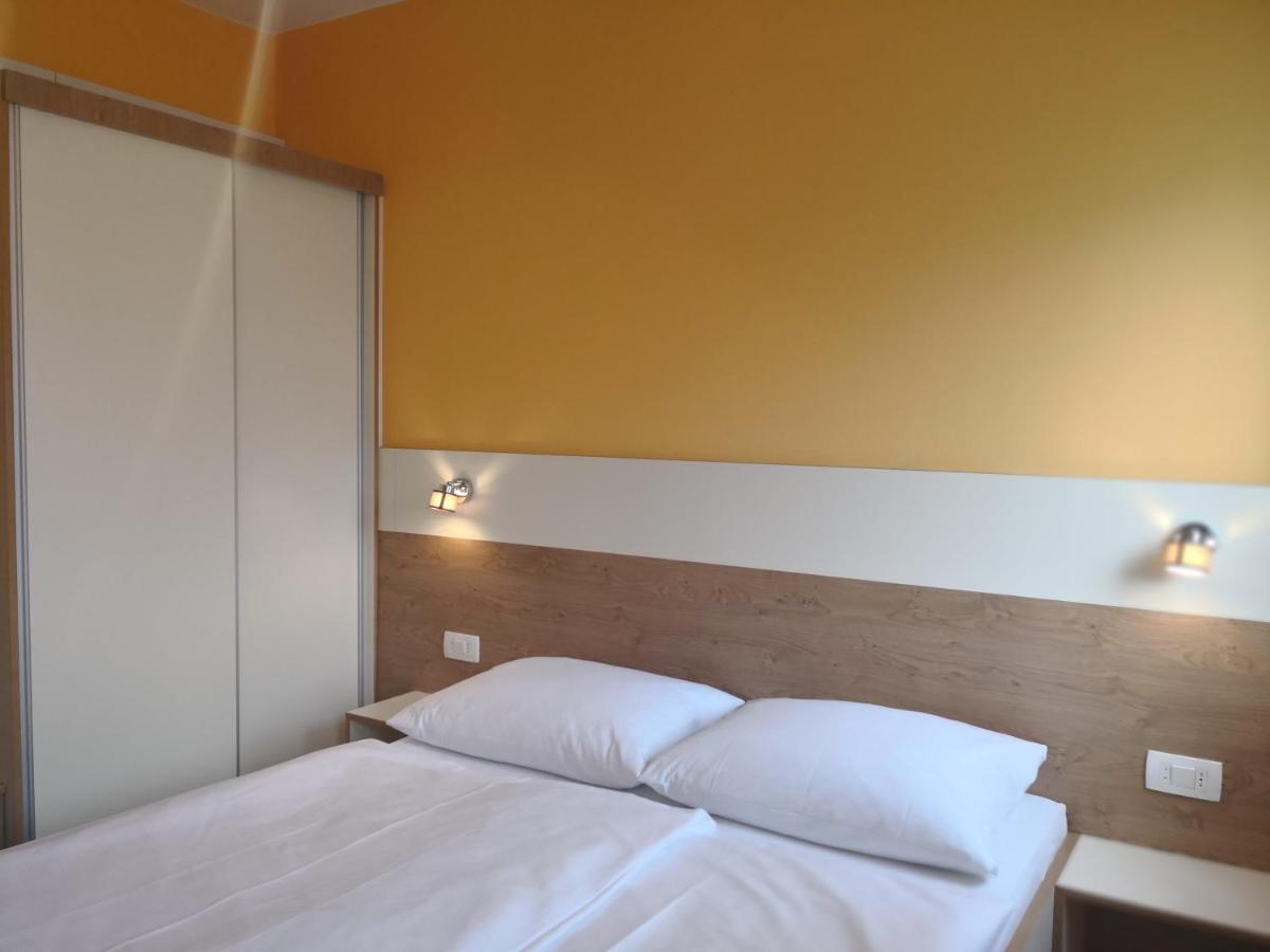 Pri Storklji Hotel Moravske-Toplice Eksteriør billede